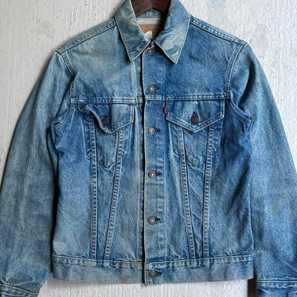 Vintage Levi’s Buttoned Denim Men's S Jacket - Picture 5 of 8
